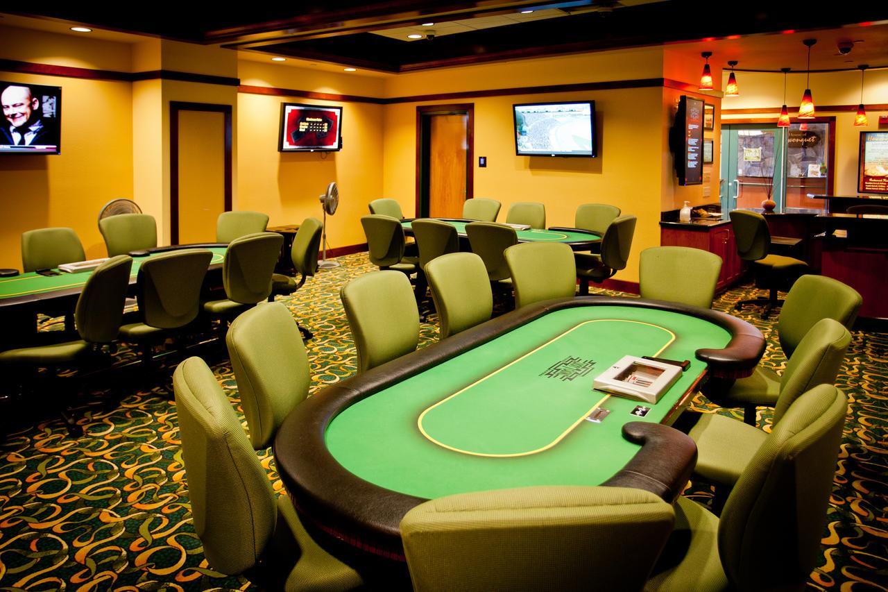 Lucky 7 Casino & Hotel Smith River Dış mekan fotoğraf